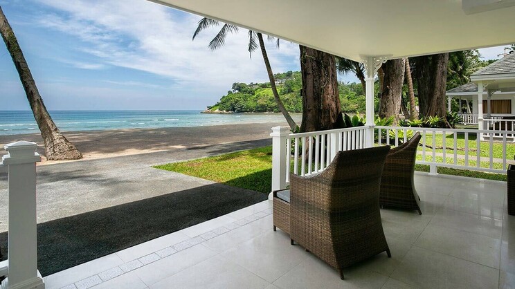 Thavorn Beach Village Resort